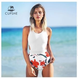 CUPSHE Lilies Print One Piece Swimsuit